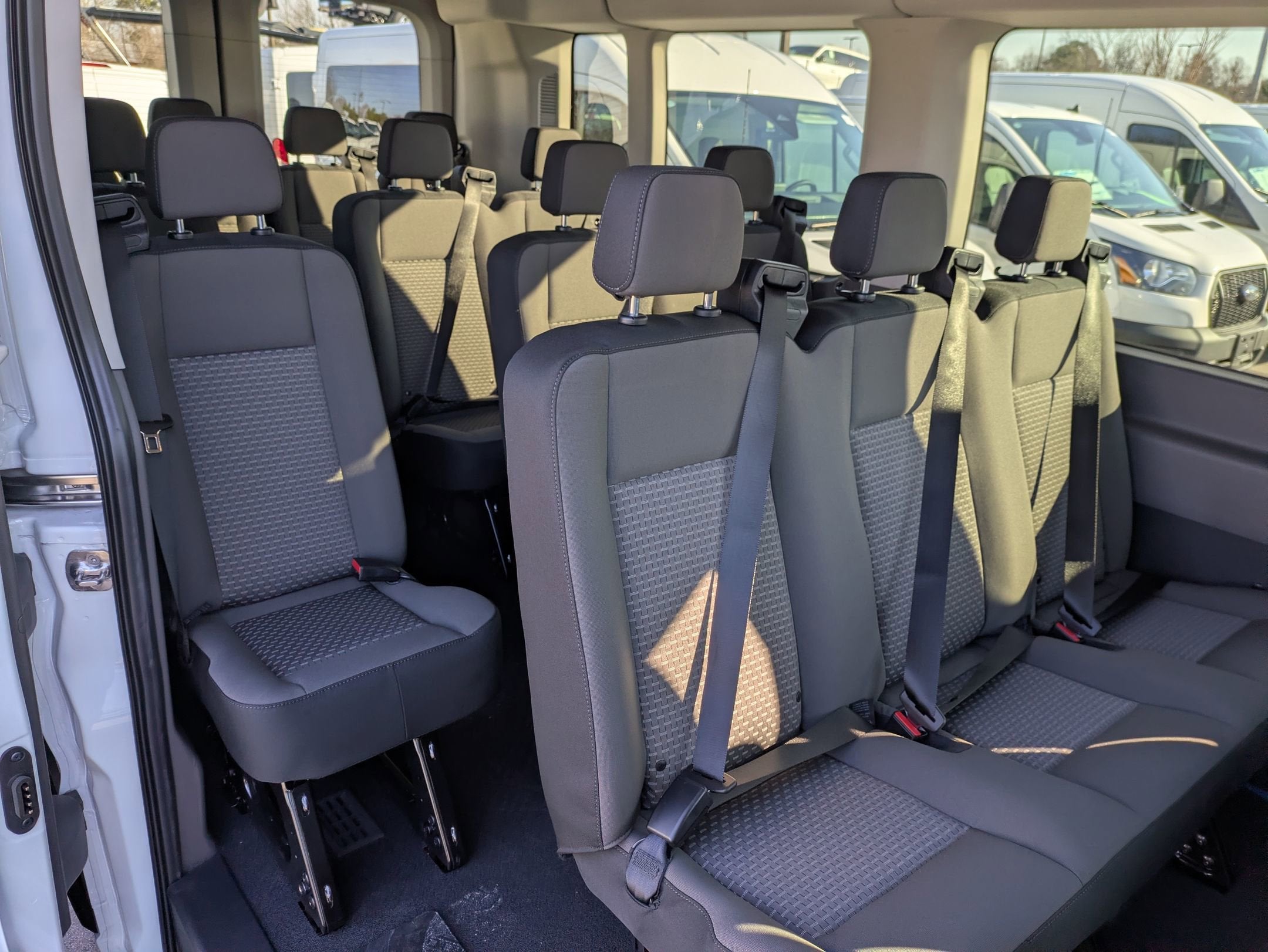 2026 Ford Transit Passenger Wagon XL