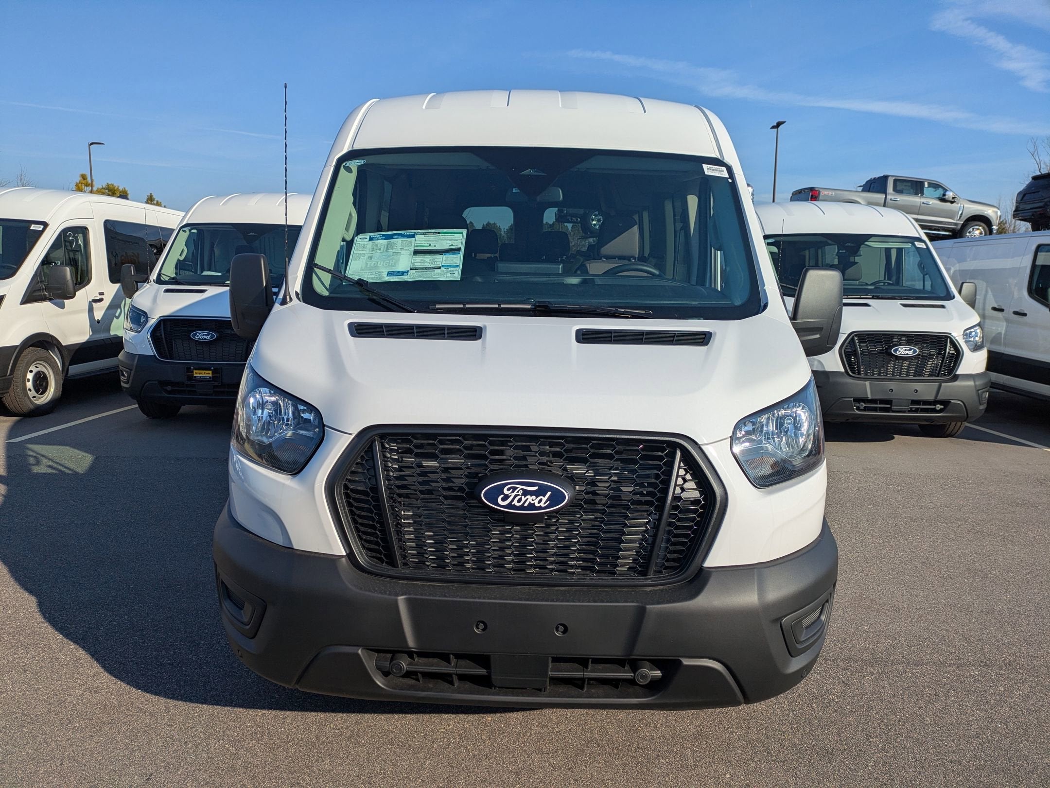 2026 Ford Transit Passenger Wagon XL