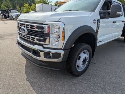 2026 Ford Super Duty F-550 DRW XL