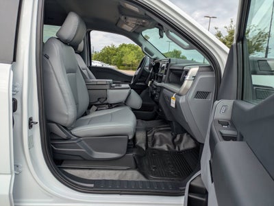 2026 Ford Super Duty F-550 DRW XL