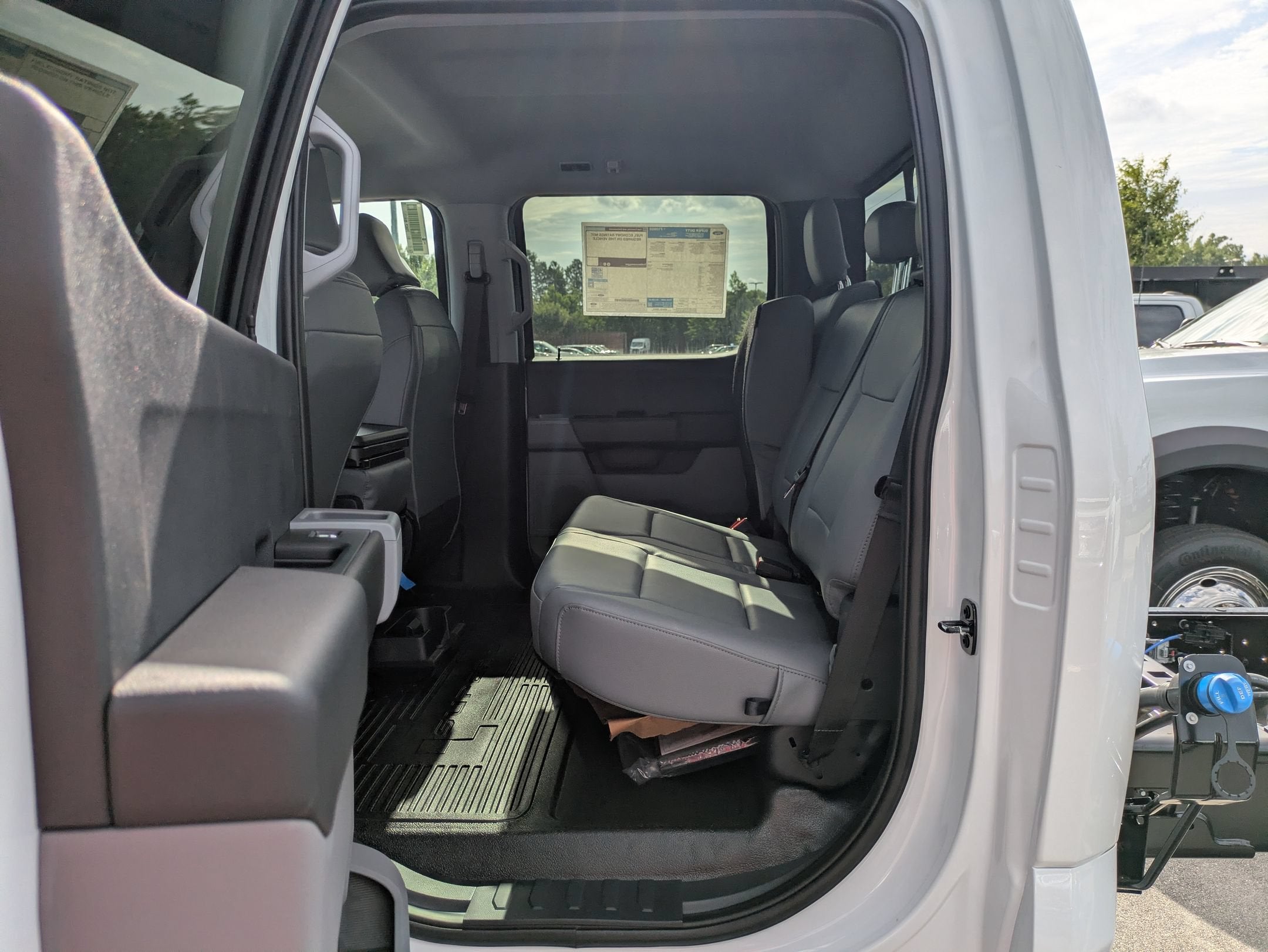 2026 Ford Super Duty F-550 DRW XL