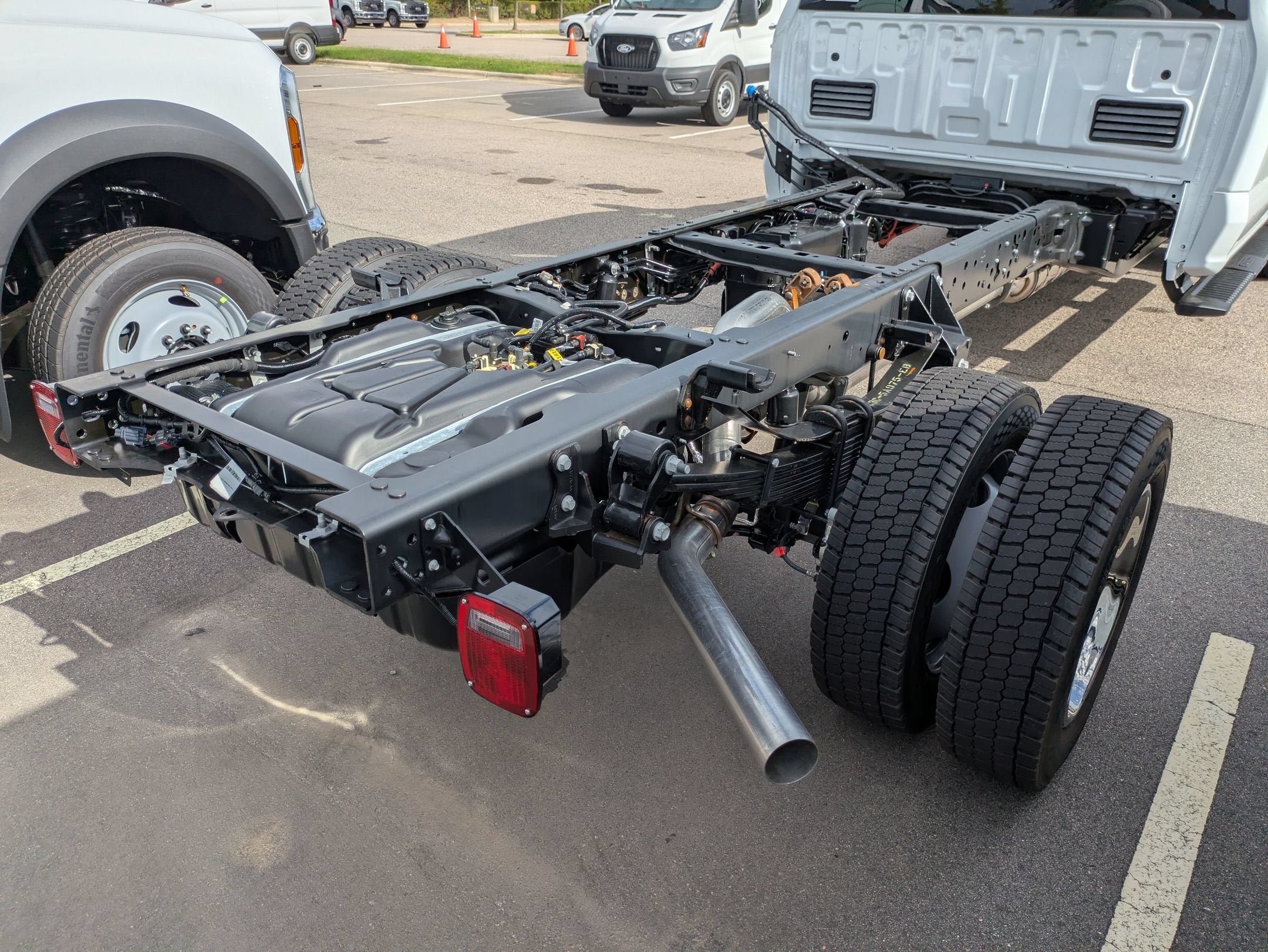 2026 Ford Super Duty F-550 DRW XL