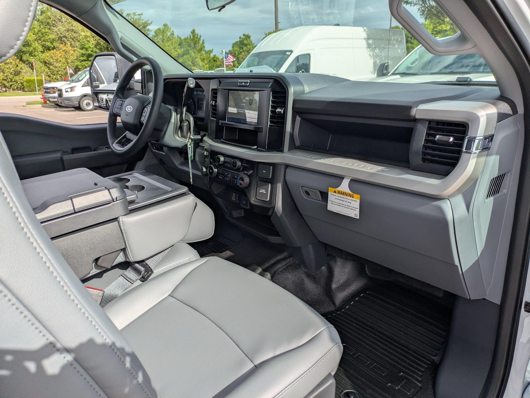 2026 Ford Super Duty F-550 DRW XL
