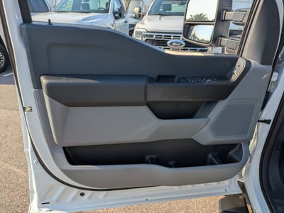 2026 Ford Super Duty F-550 DRW XL
