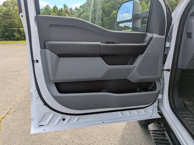 2025 Ford Super Duty F-350 SRW XL