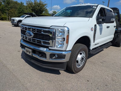 2026 Ford Super Duty F-350 DRW XL