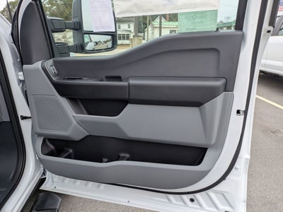 2026 Ford Super Duty F-350 DRW XL