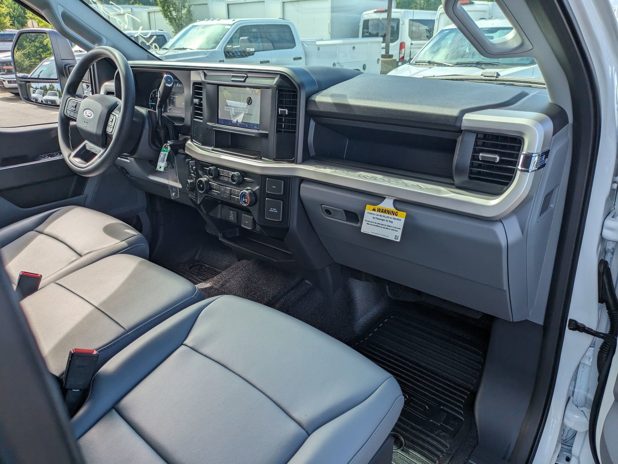 2025 Ford Super Duty F-350 DRW XL