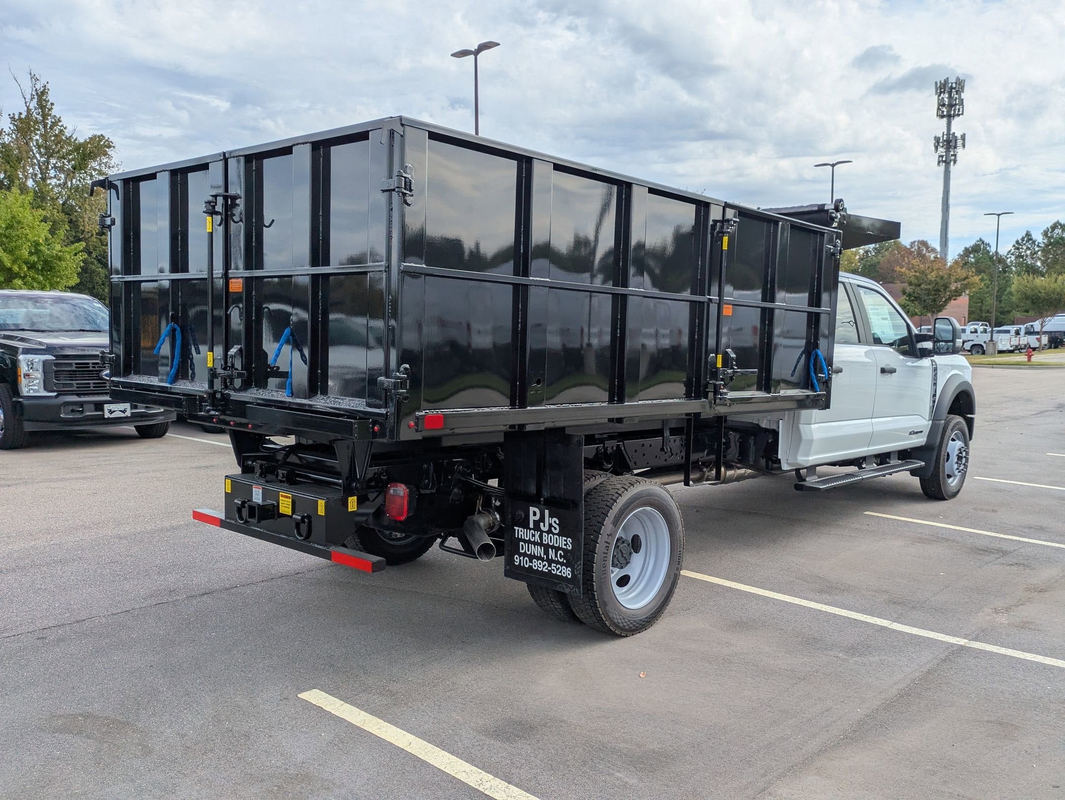 2025 Ford Super Duty F-450 DRW XL