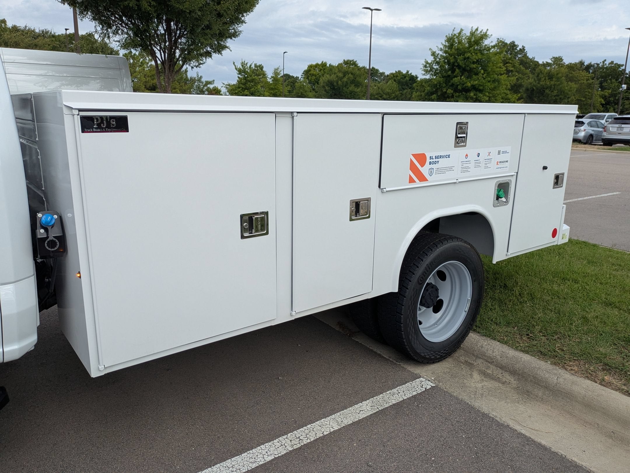2026 Ford Super Duty F-450 DRW XL