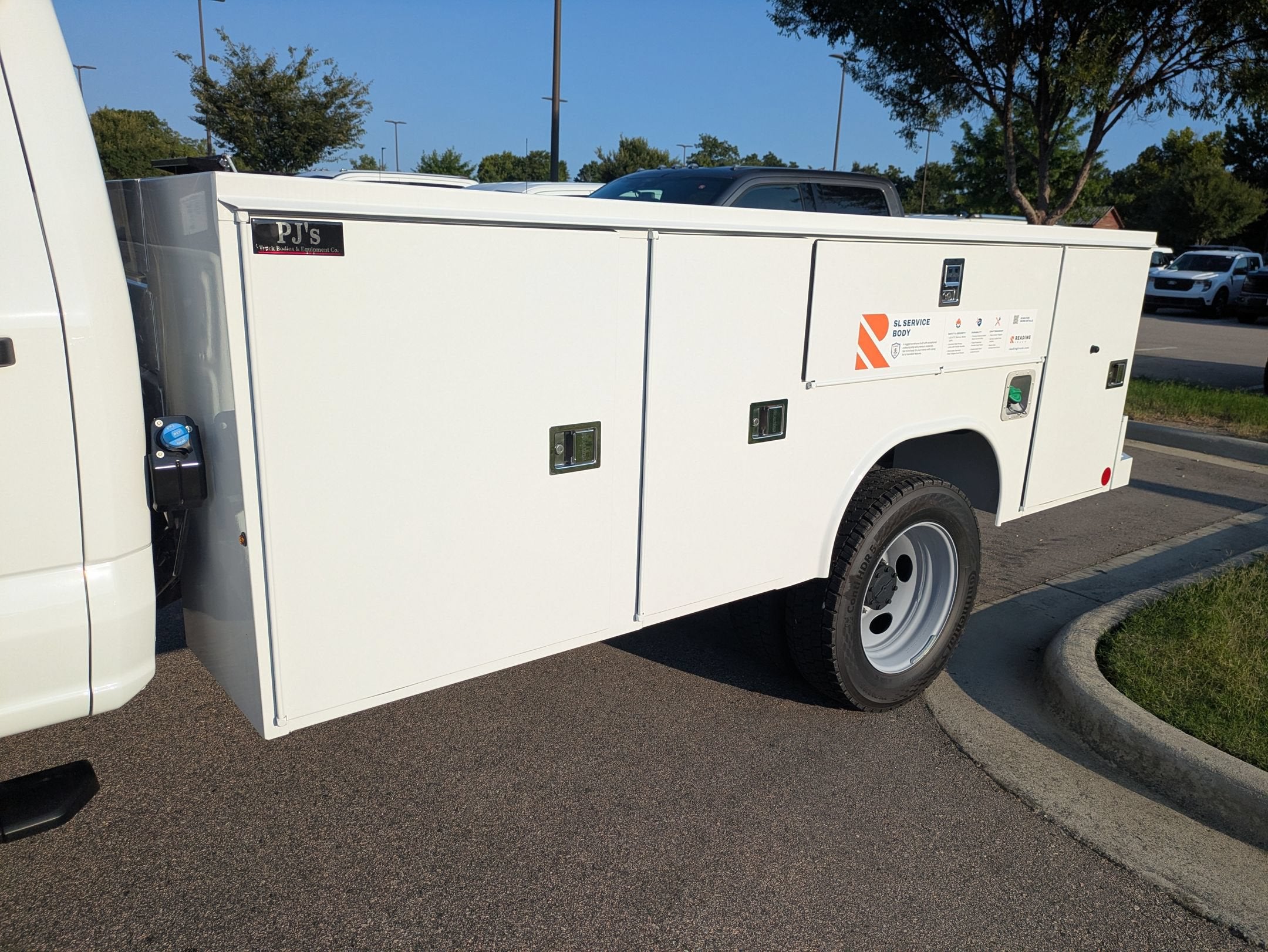 2026 Ford Super Duty F-450 DRW XL