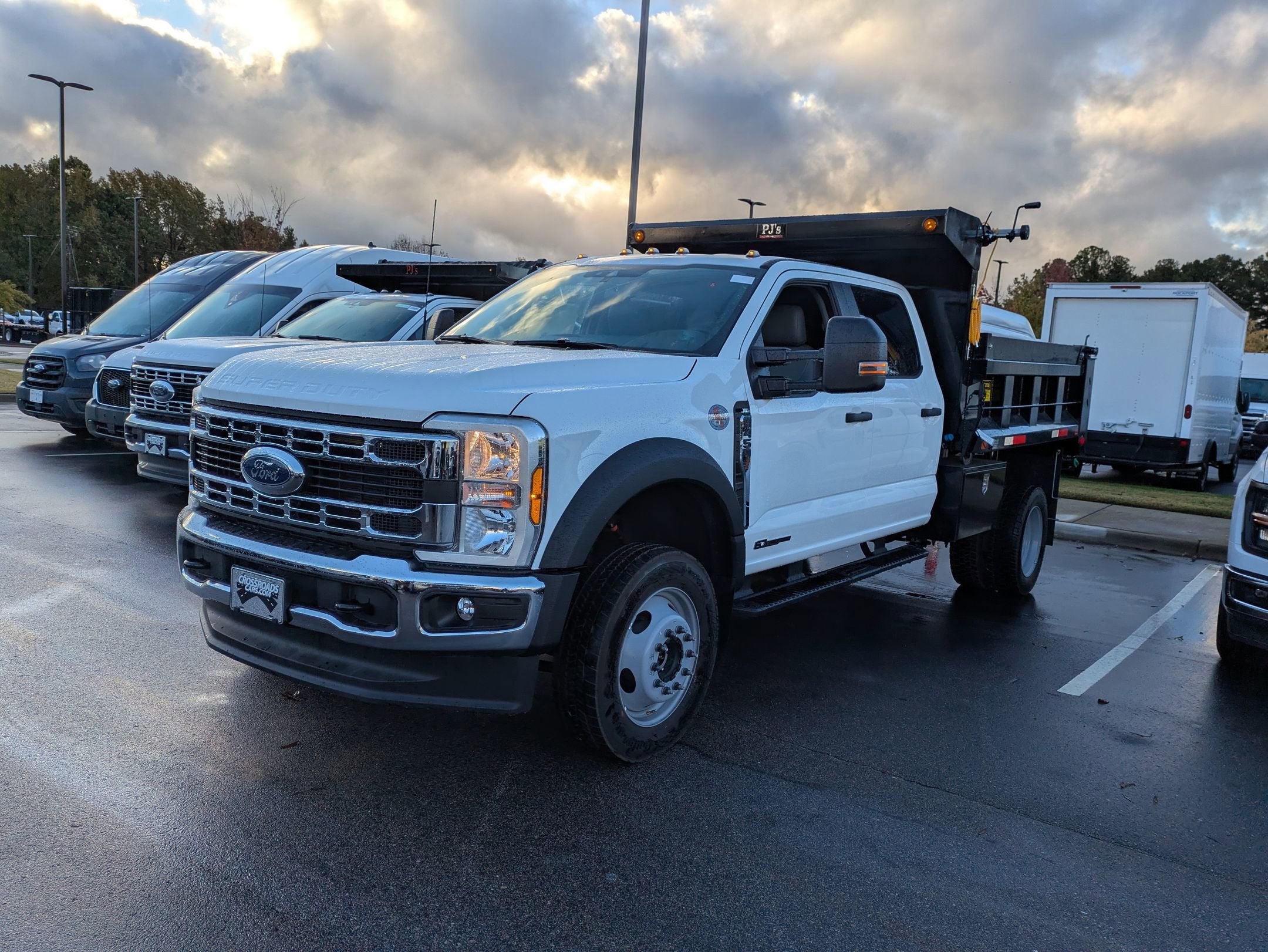 2025 Ford Super Duty F-450 DRW XL