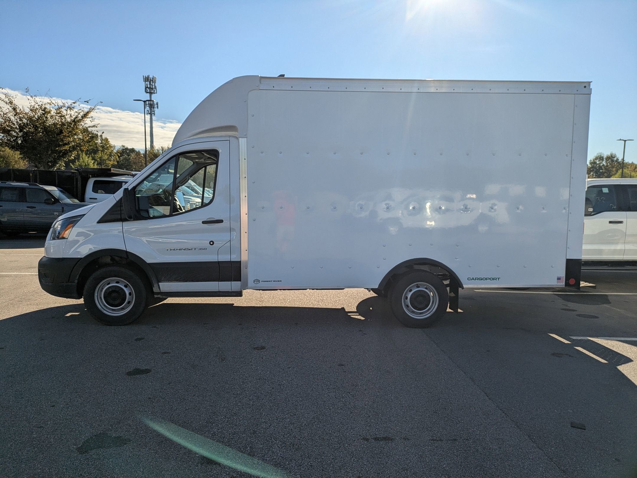 2025 Ford Transit Cutaway Base