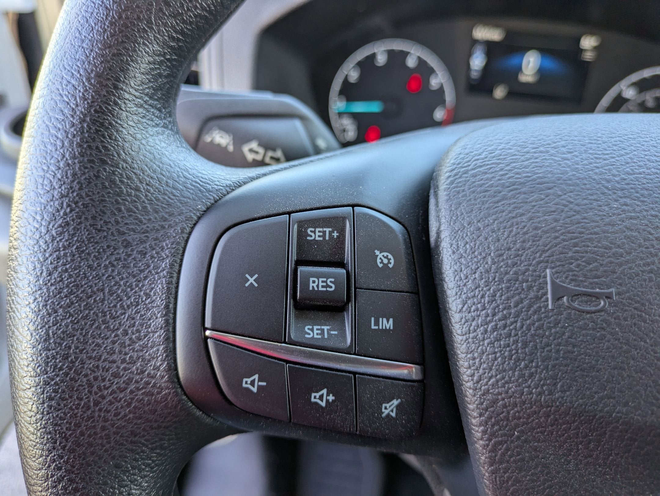 2025 Ford Transit Cutaway Base