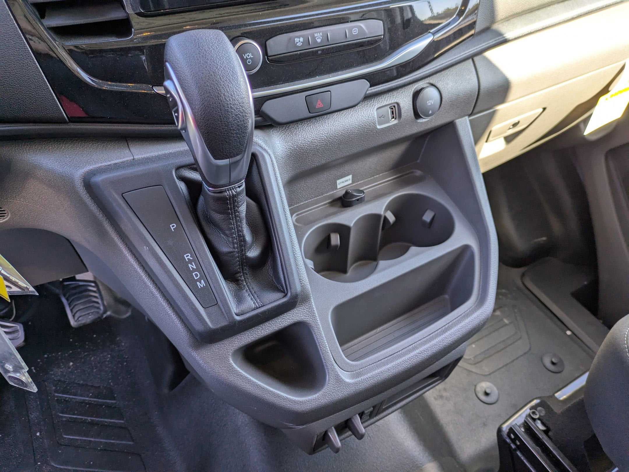 2025 Ford Transit Cutaway Base