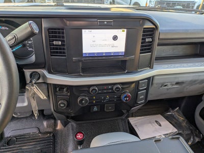 2026 Ford Super Duty F-550 DRW XL