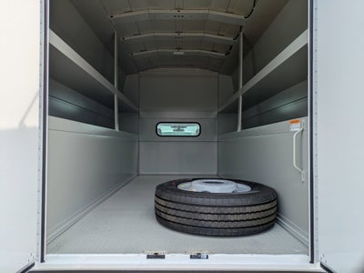 2026 Ford Super Duty F-600 DRW XL