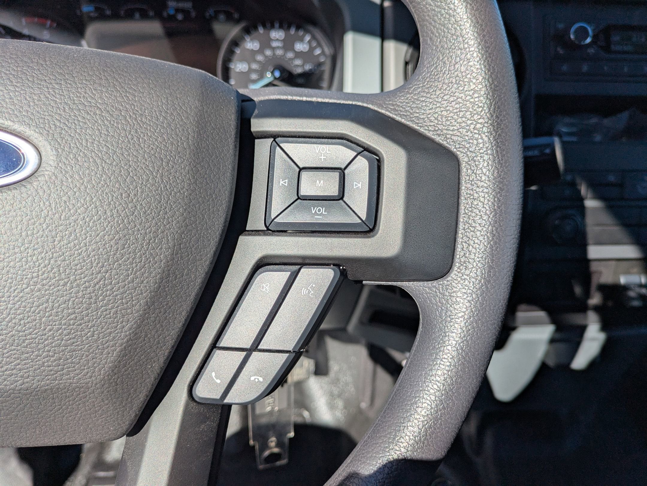 2026 Ford F-750SD Base