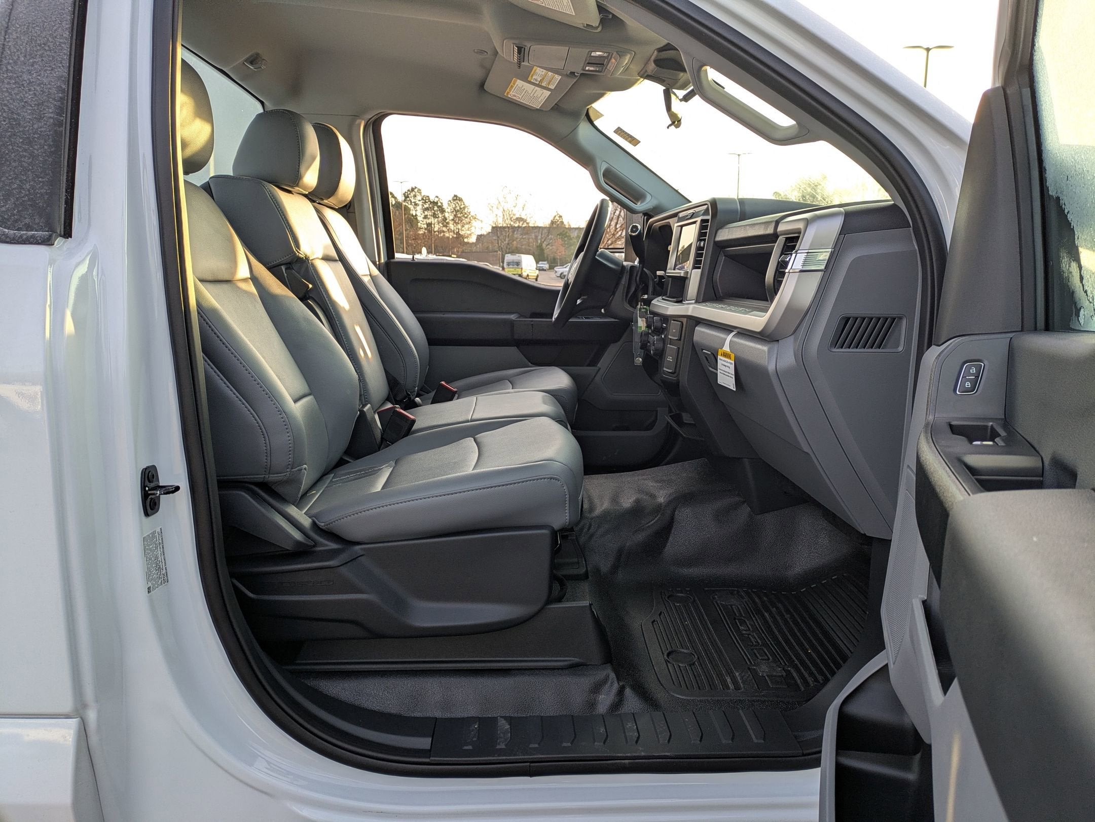 2026 Ford Super Duty F-350 SRW XL