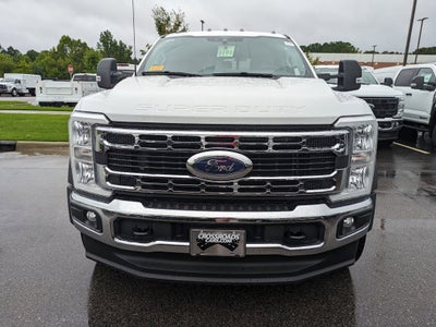 2025 Ford Super Duty F-550 DRW XL