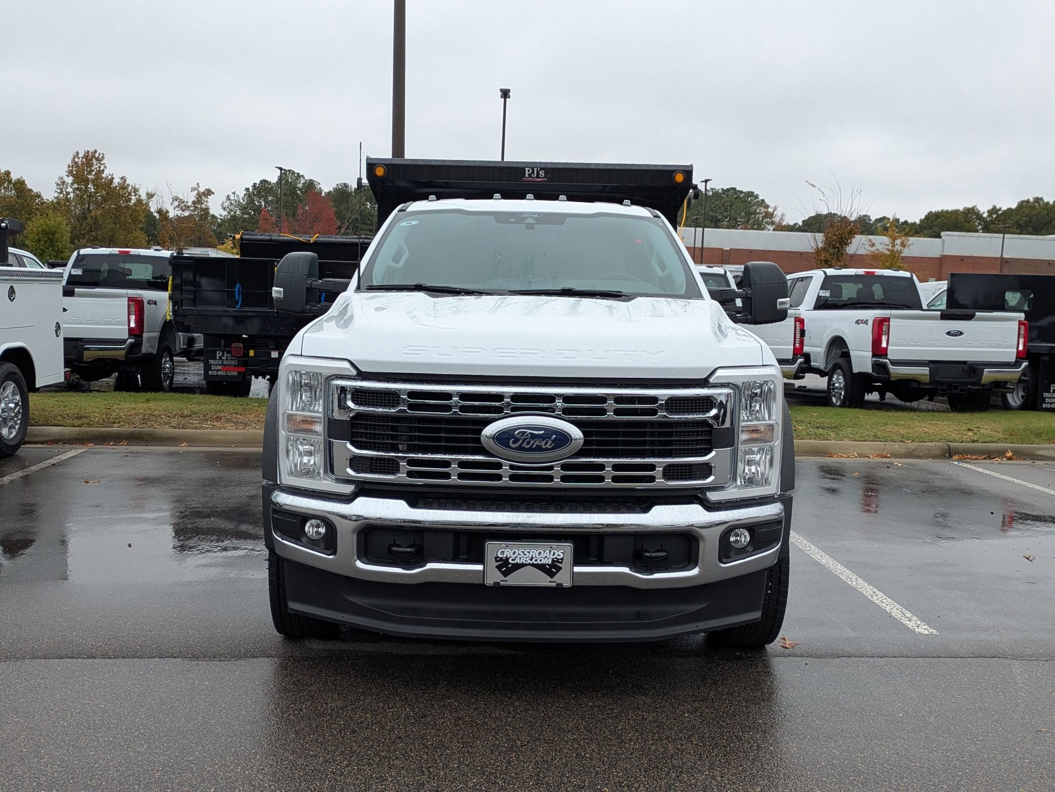 2025 Ford Super Duty F-550 DRW XL