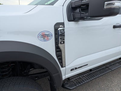 2026 Ford Super Duty F-550 DRW XL