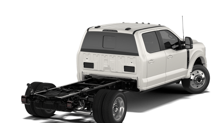 2027 Ford Super Duty F-550 DRW Platinum