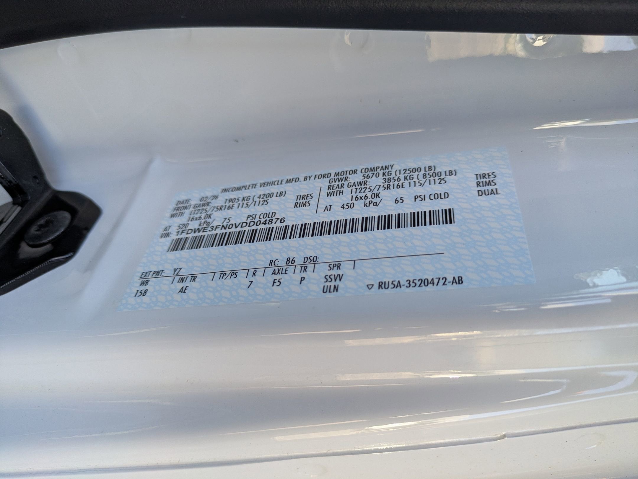 2027 Ford E-Series Cutaway Base