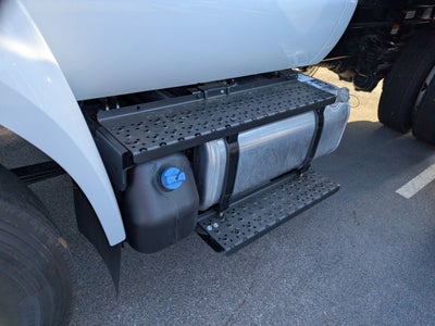 2027 Ford F-750SD Base