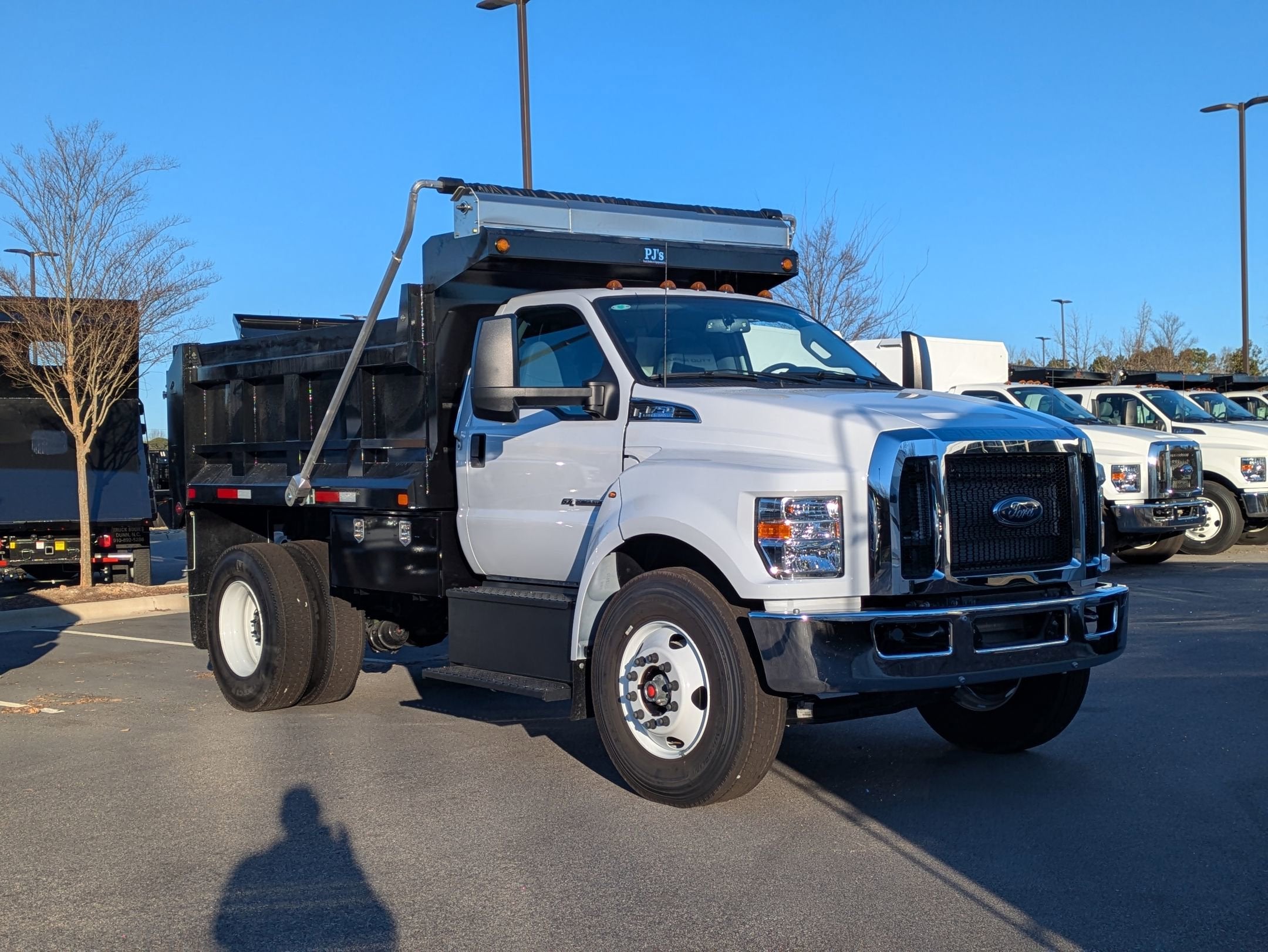 2026 Ford F-750SD Base