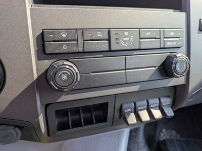 2027 Ford F-750SD Base