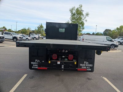 2027 Ford F-750SD Base