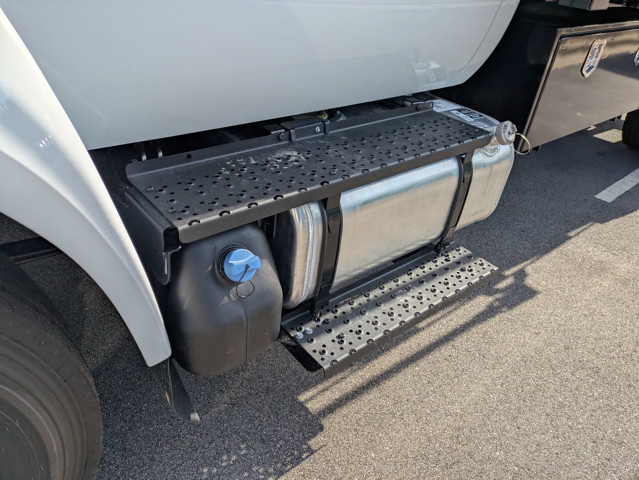 2027 Ford F-750SD Base