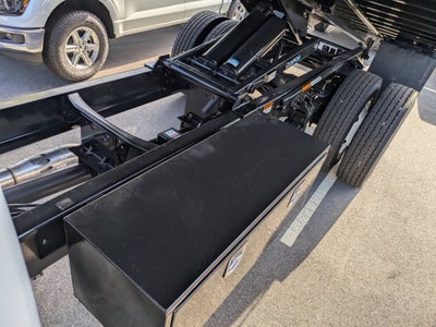 2027 Ford F-750SD Base