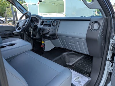 2027 Ford F-750SD Base