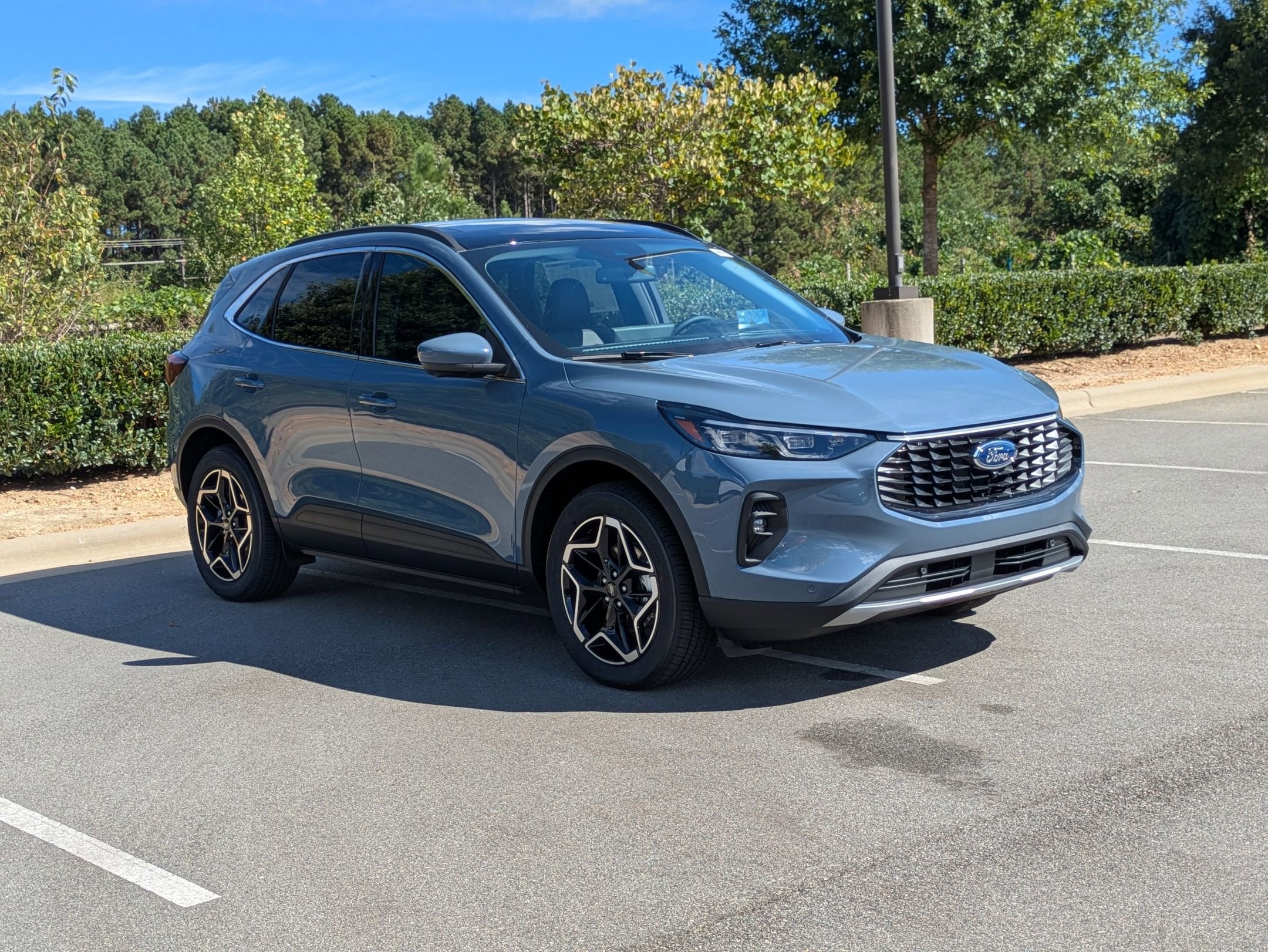 2026 Ford Escape Platinum