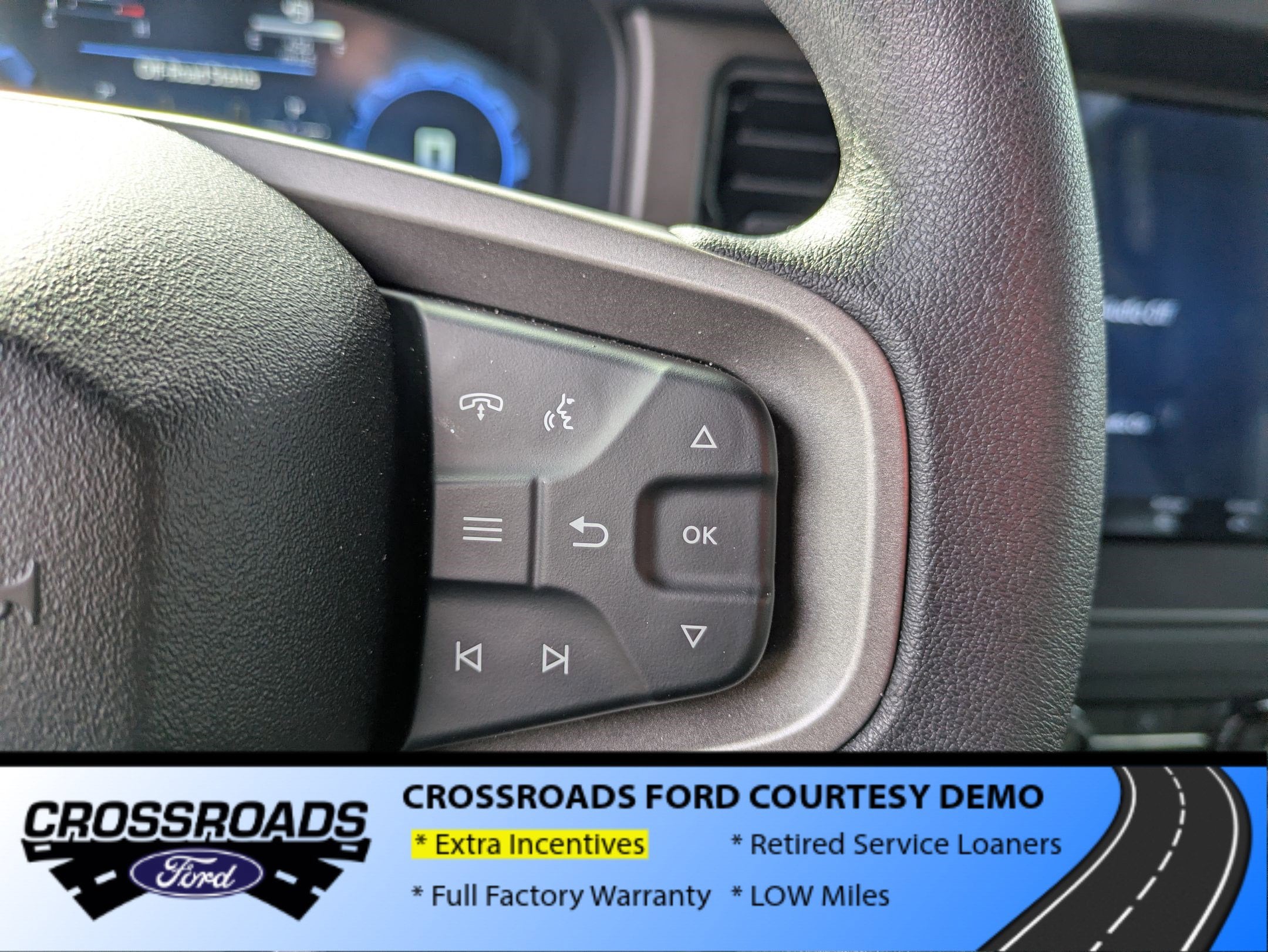 2025 Ford Bronco Base - Crossroads Courtesy Demo