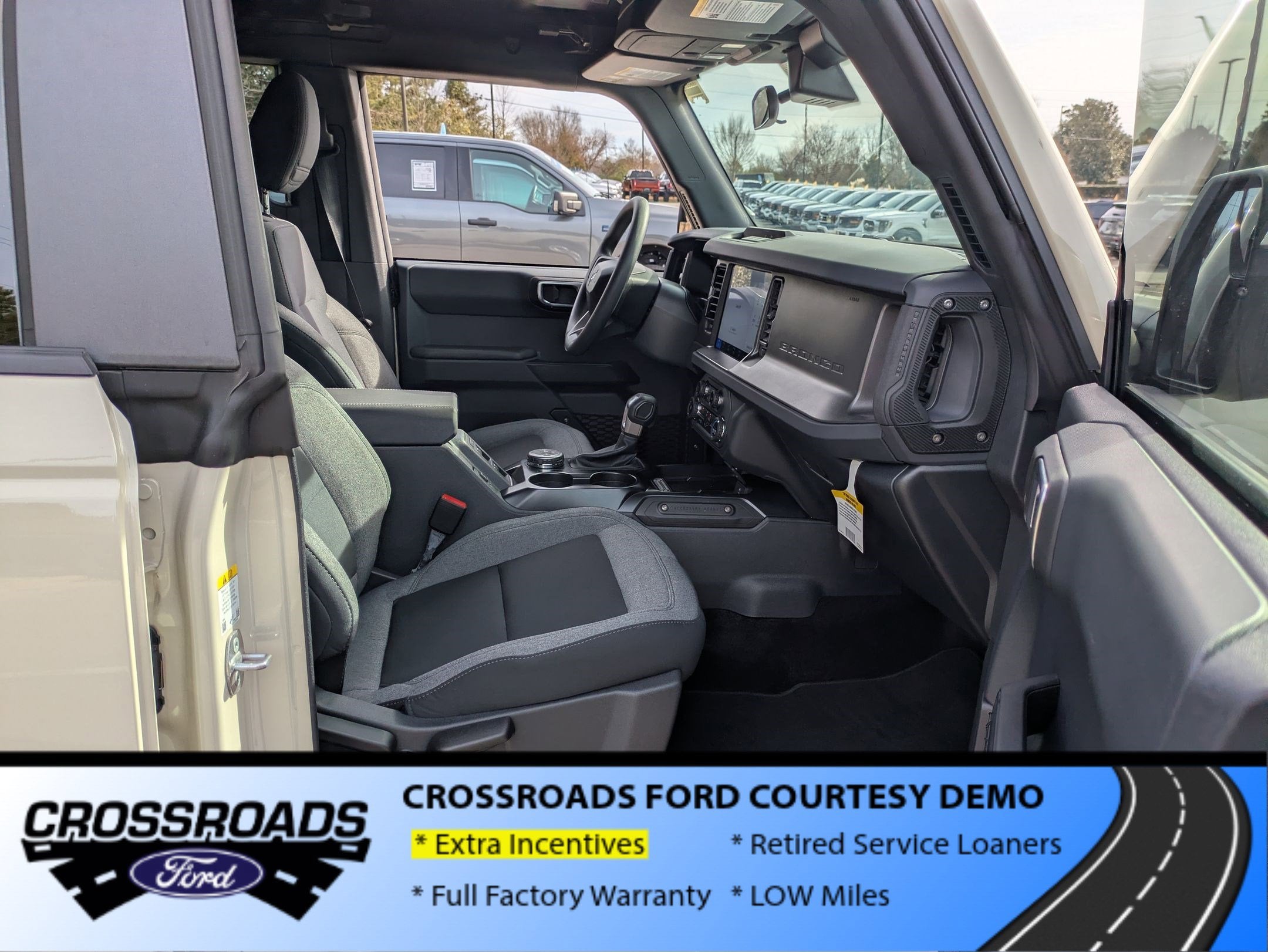 2025 Ford Bronco Base - Crossroads Courtesy Demo