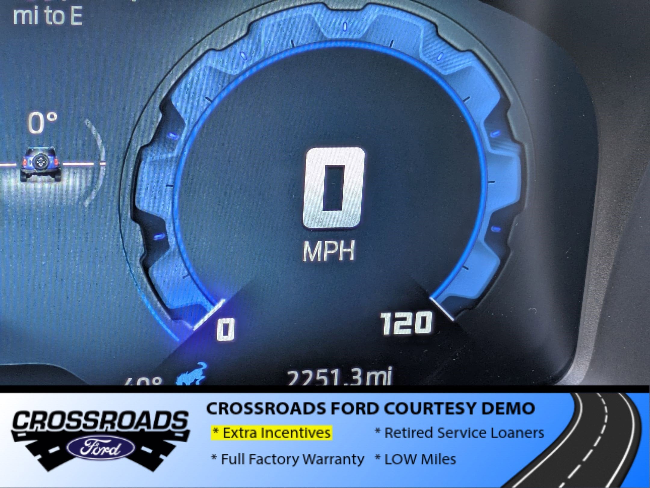 2025 Ford Bronco Base - Crossroads Courtesy Demo