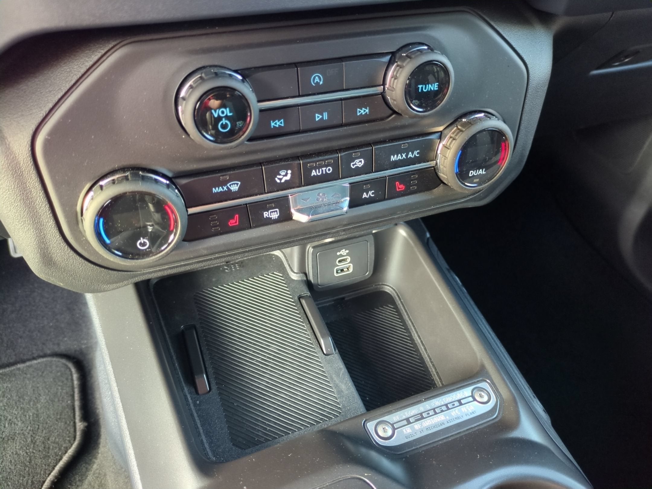 2026 Ford Bronco Big Bend - Crossroads Courtesy Demo