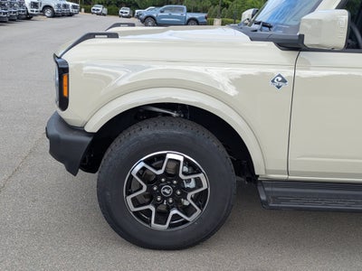 2026 Ford Bronco Outer Banks - Crossroads Courtesy Demo