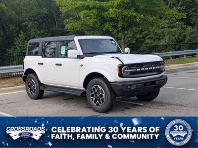 2026 Ford Bronco Outer Banks