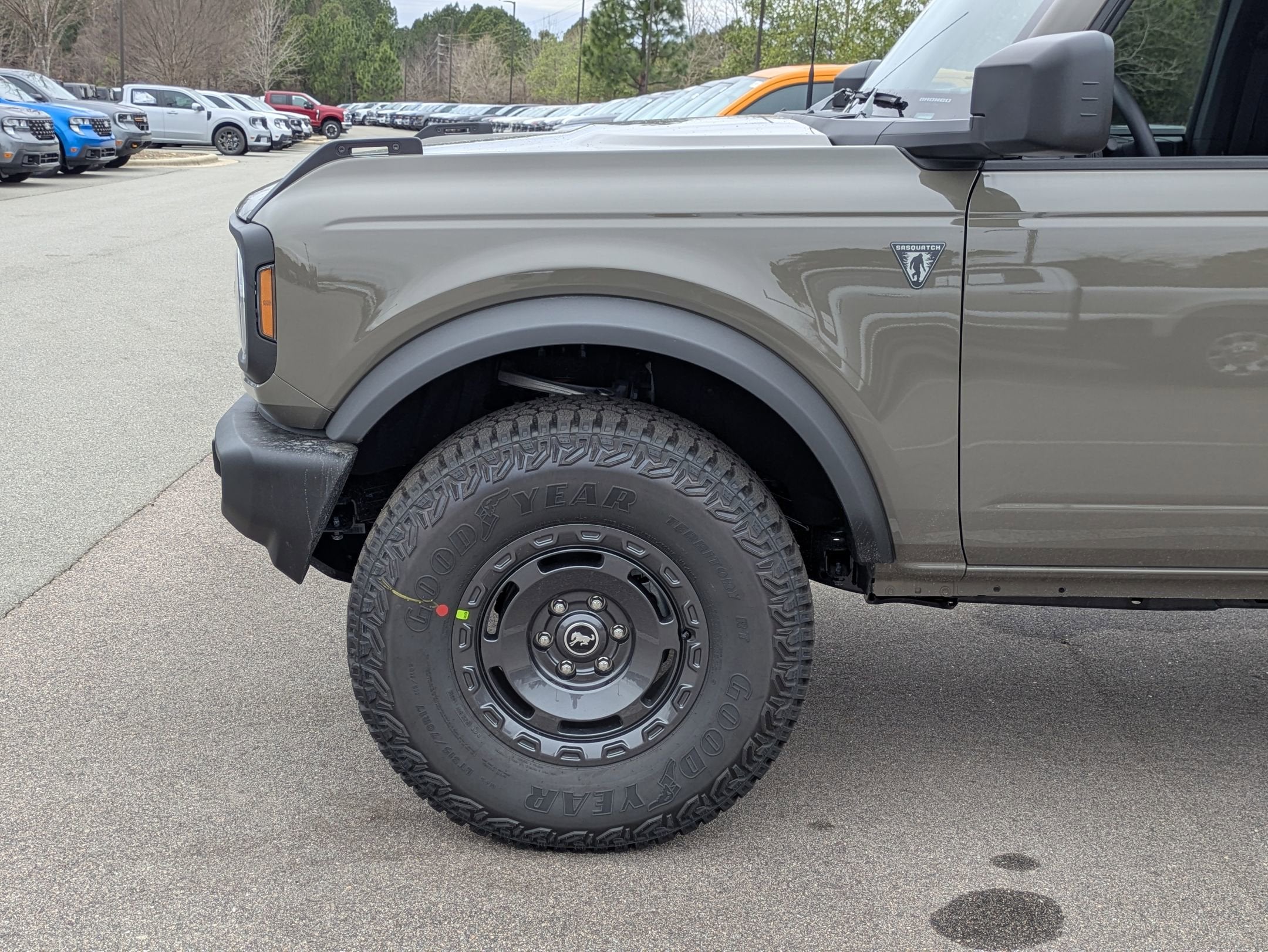 2025 Ford Bronco Base
