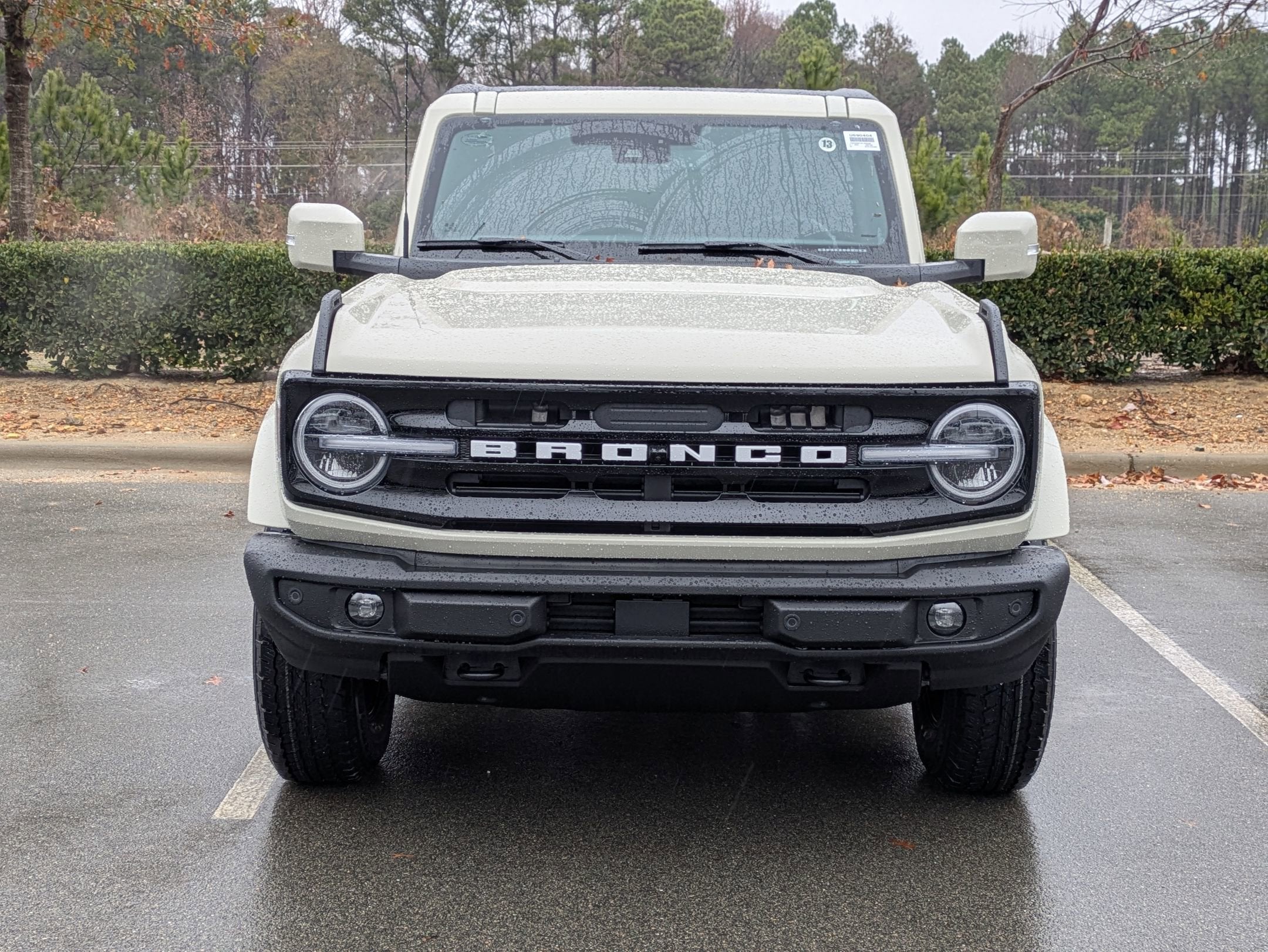 2025 Ford Bronco Outer Banks