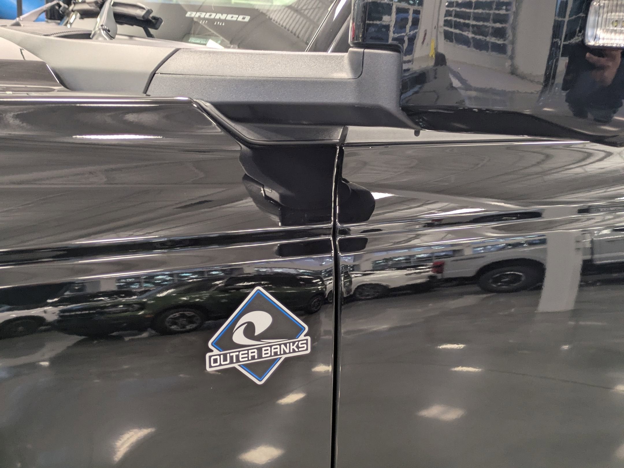 2025 Ford Bronco Outer Banks