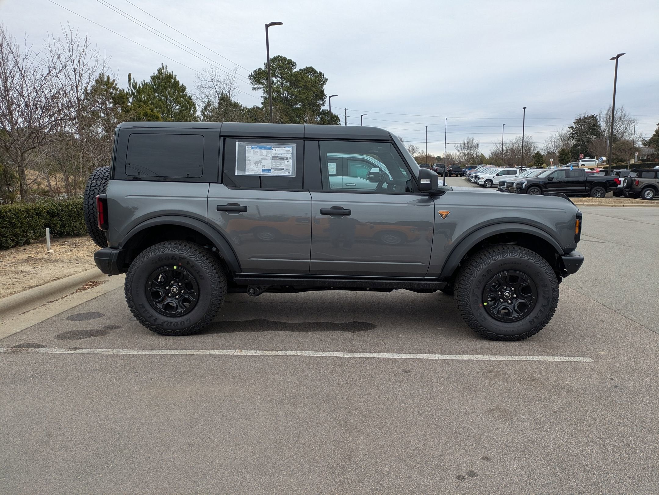 2025 Ford Bronco Badlands