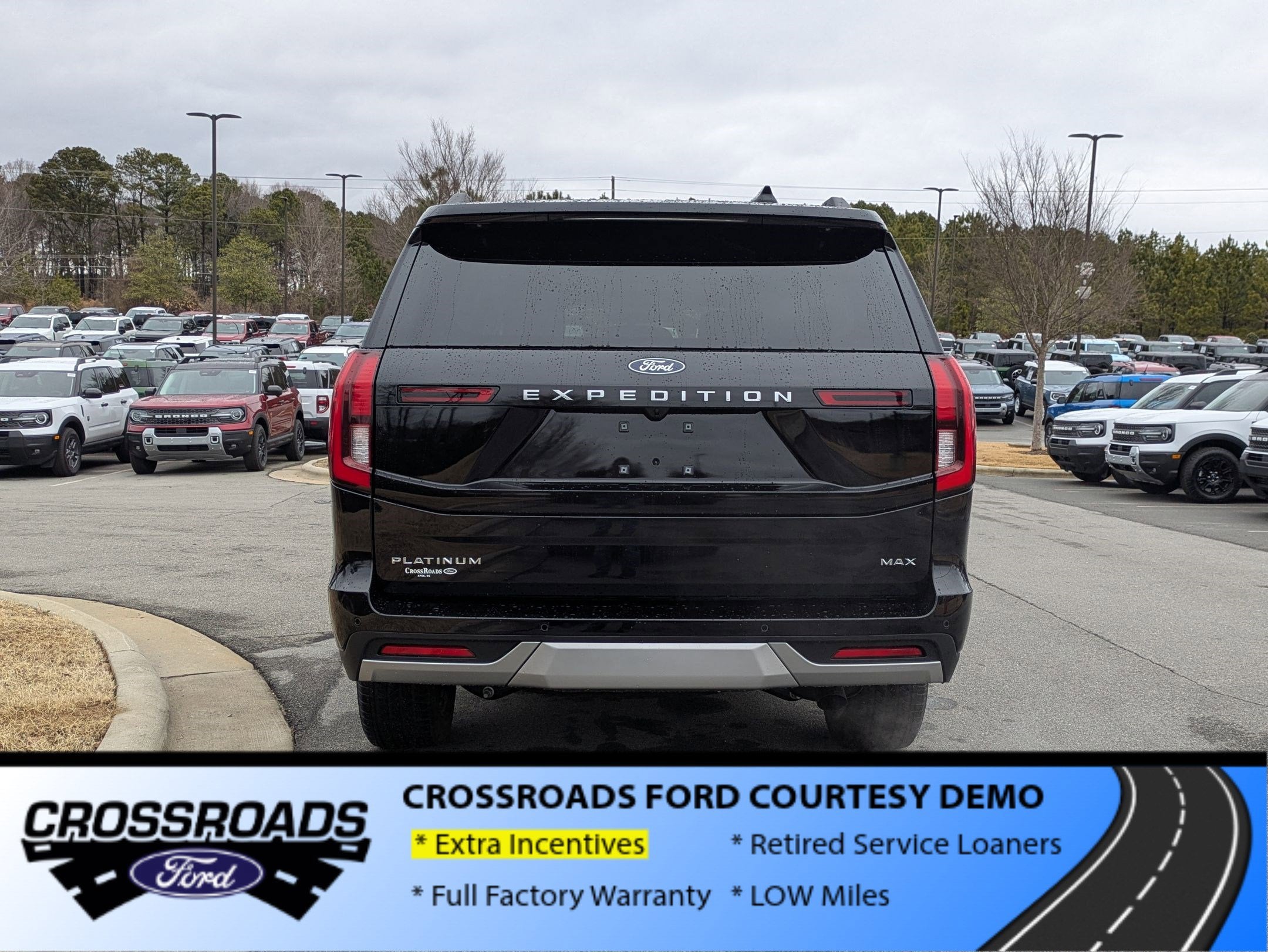 2025 Ford Expedition Max Platinum - Crossroads Courtesy Demo