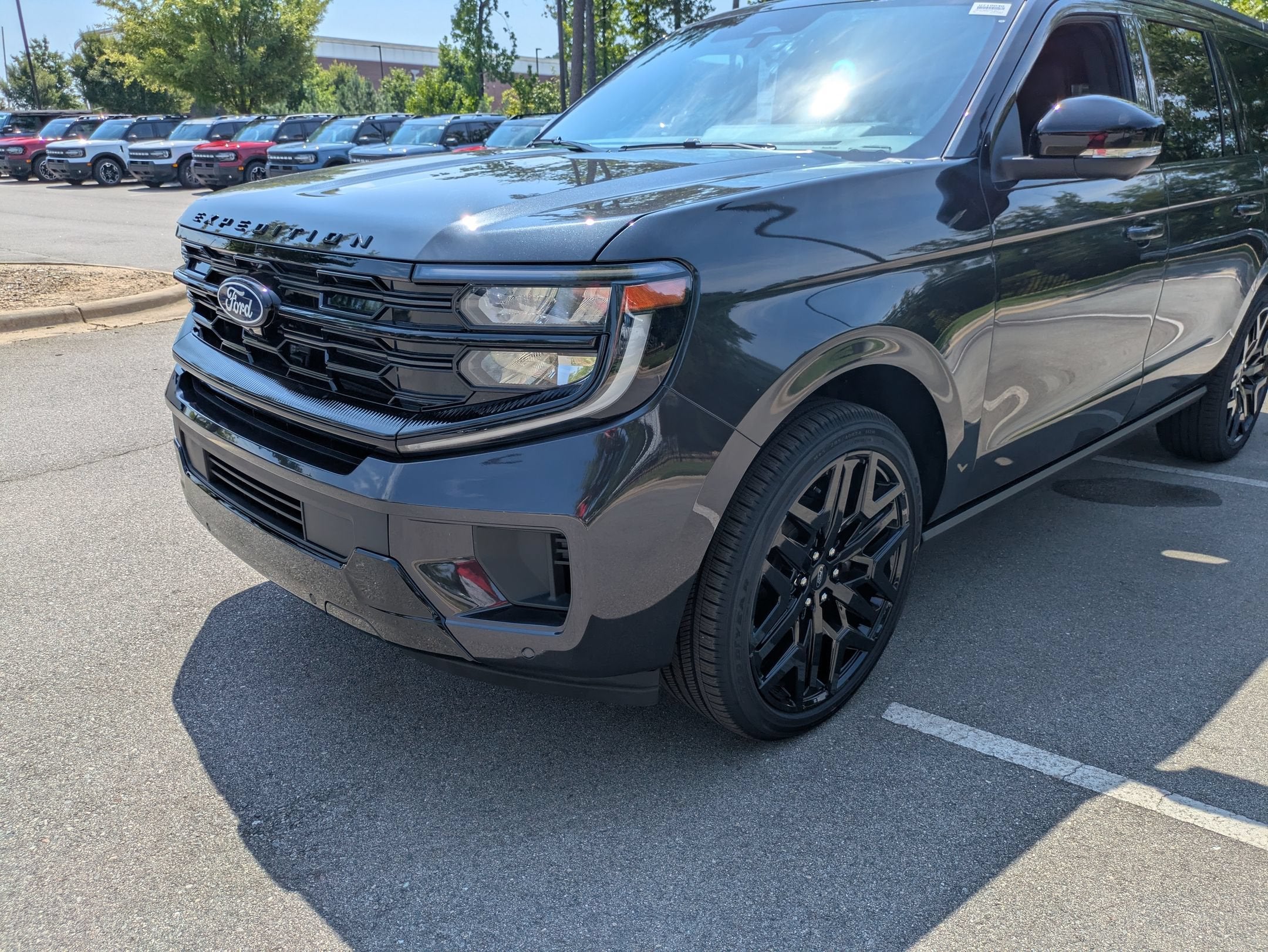 2027 Ford Expedition Max Platinum