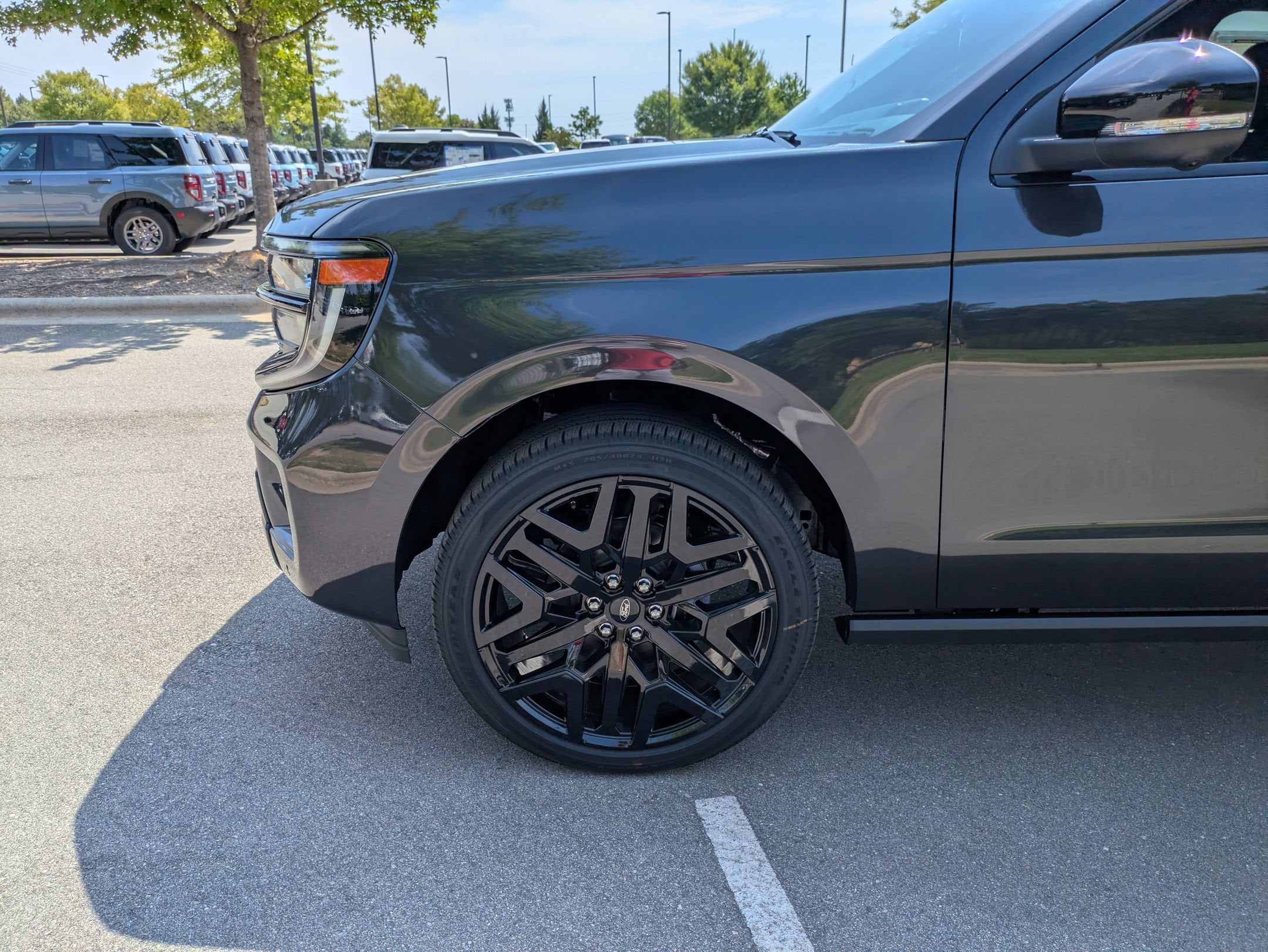 2027 Ford Expedition Max Platinum