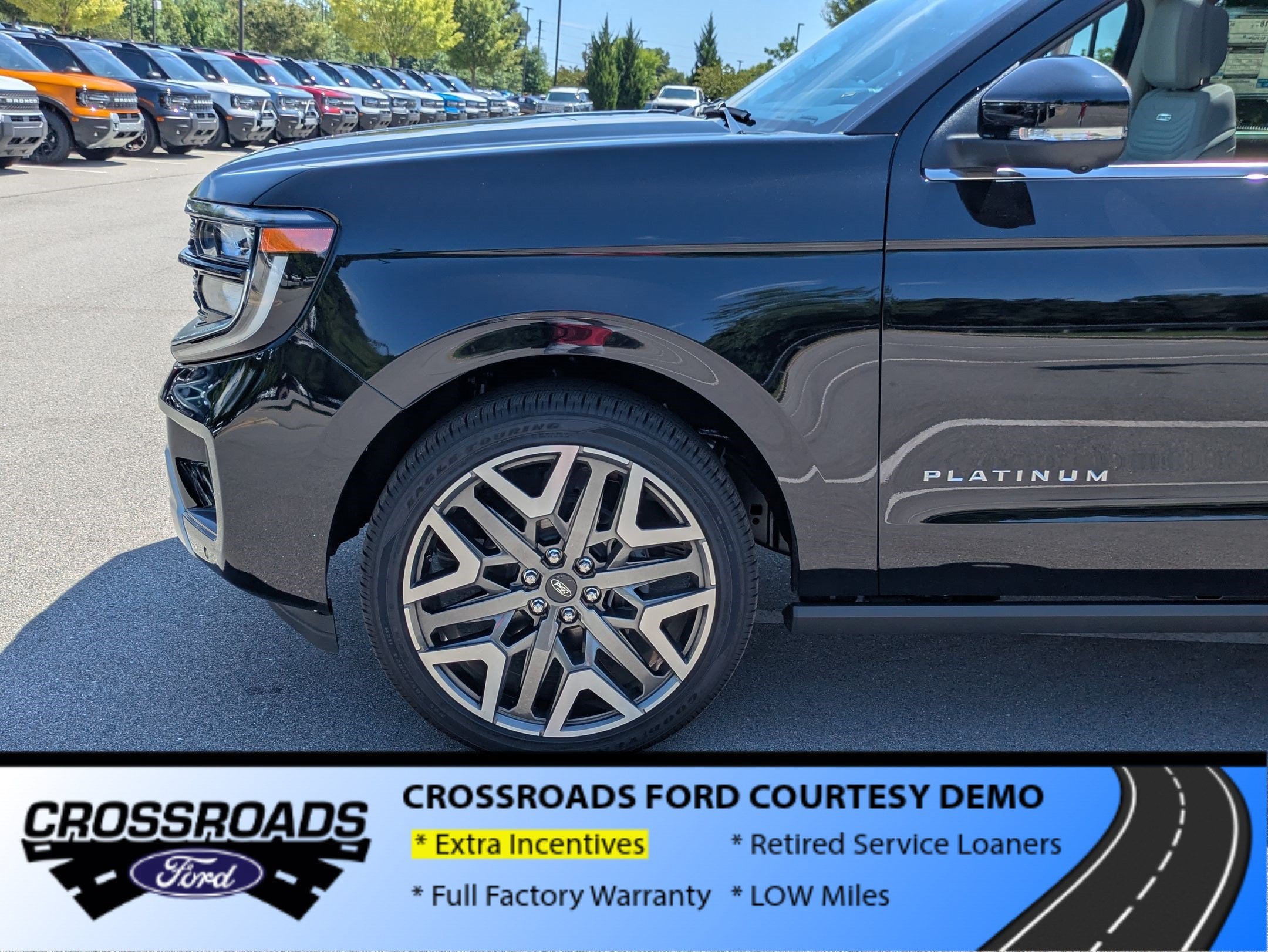 2026 Ford Expedition Max Platinum - Crossroads Manager Demo